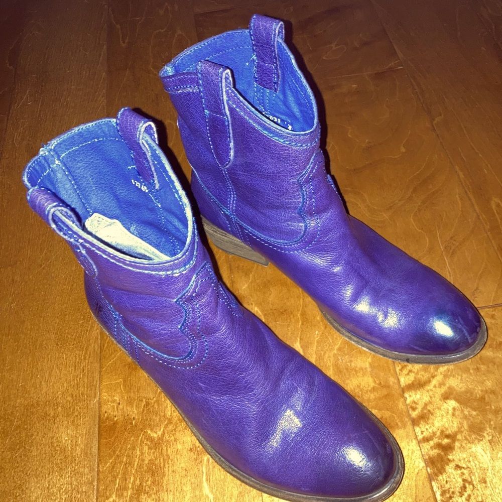 Women’s Frye Billy Short Boots